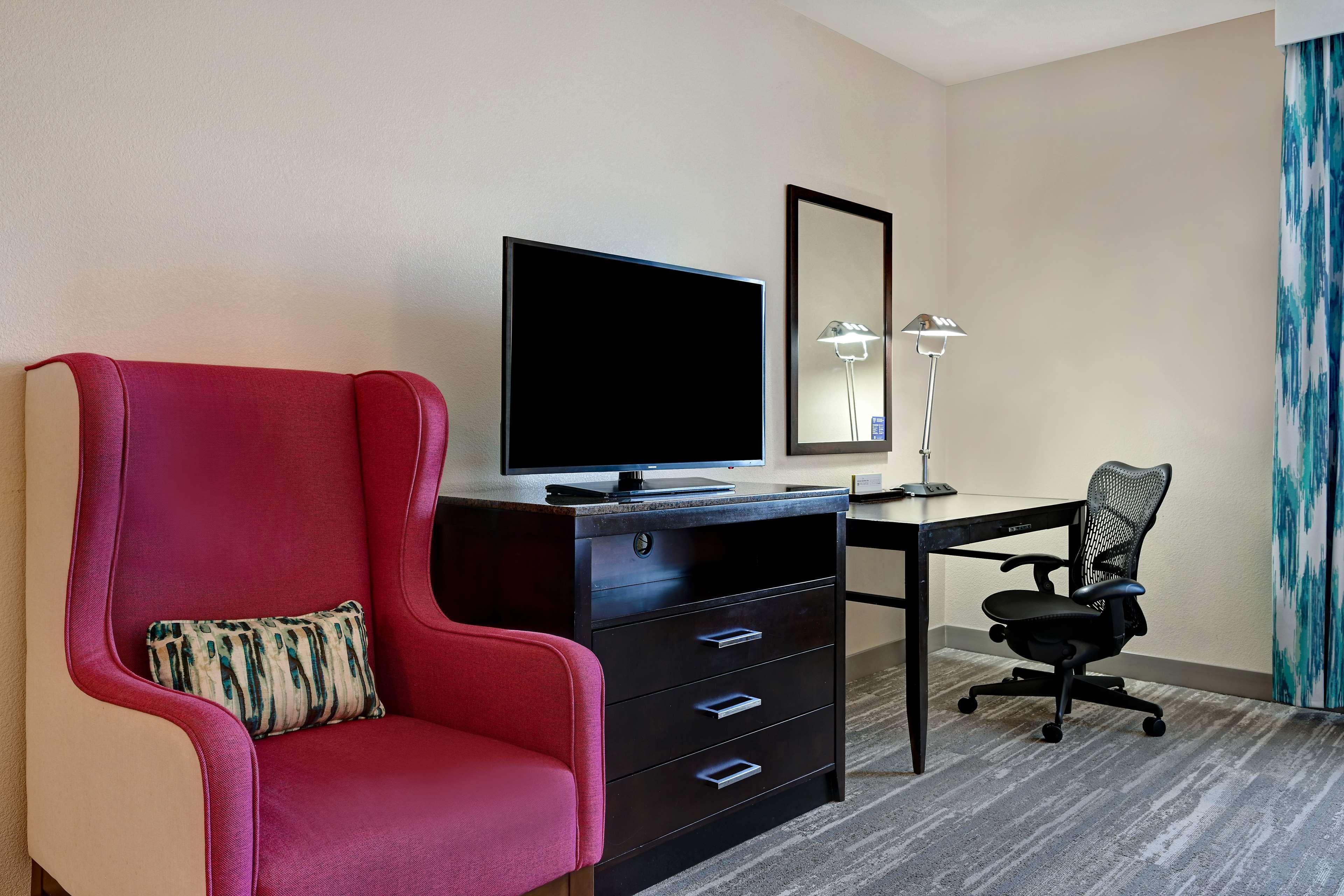 Hilton Garden Inn San Bernardino Zewnętrze zdjęcie