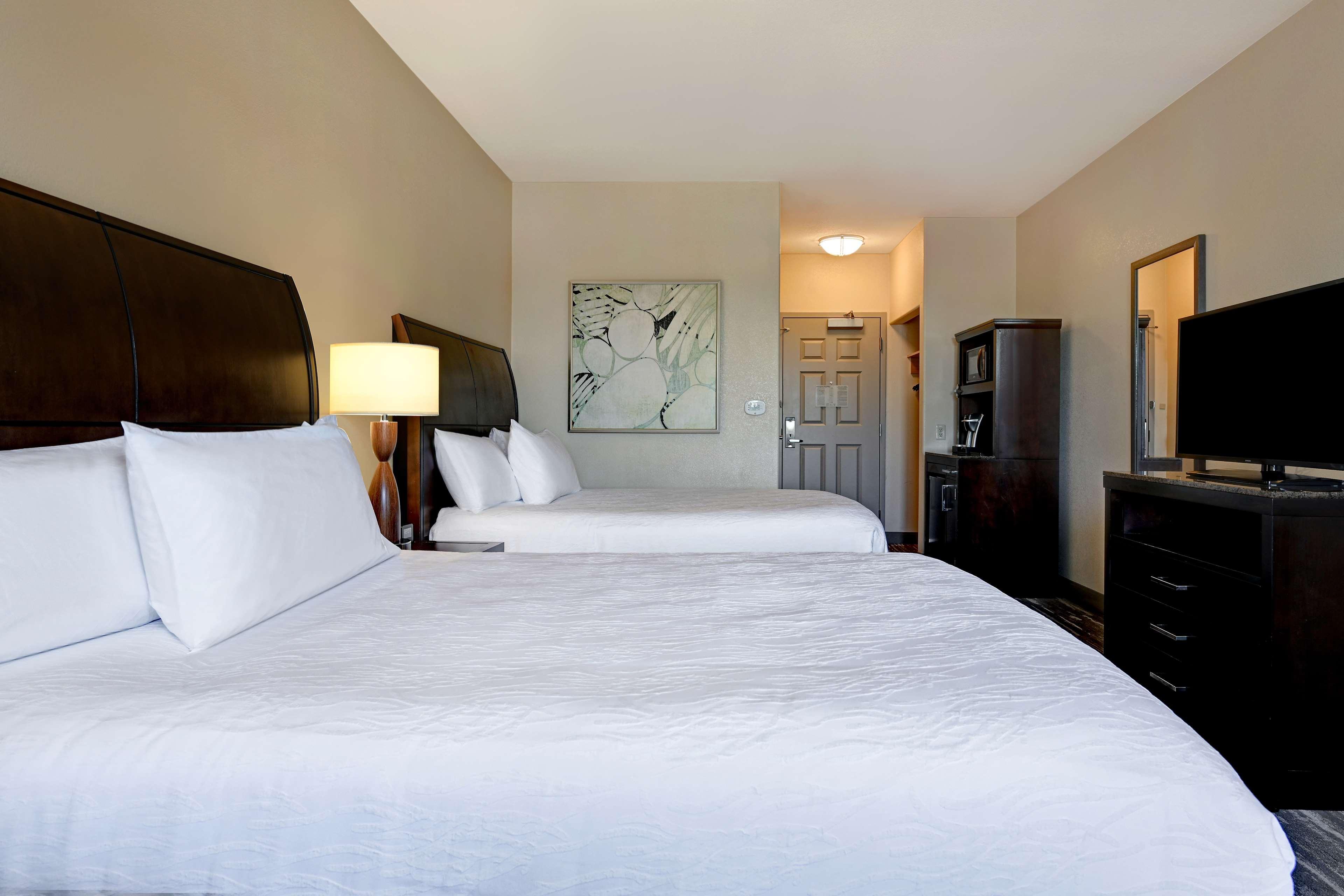 Hilton Garden Inn San Bernardino Zewnętrze zdjęcie