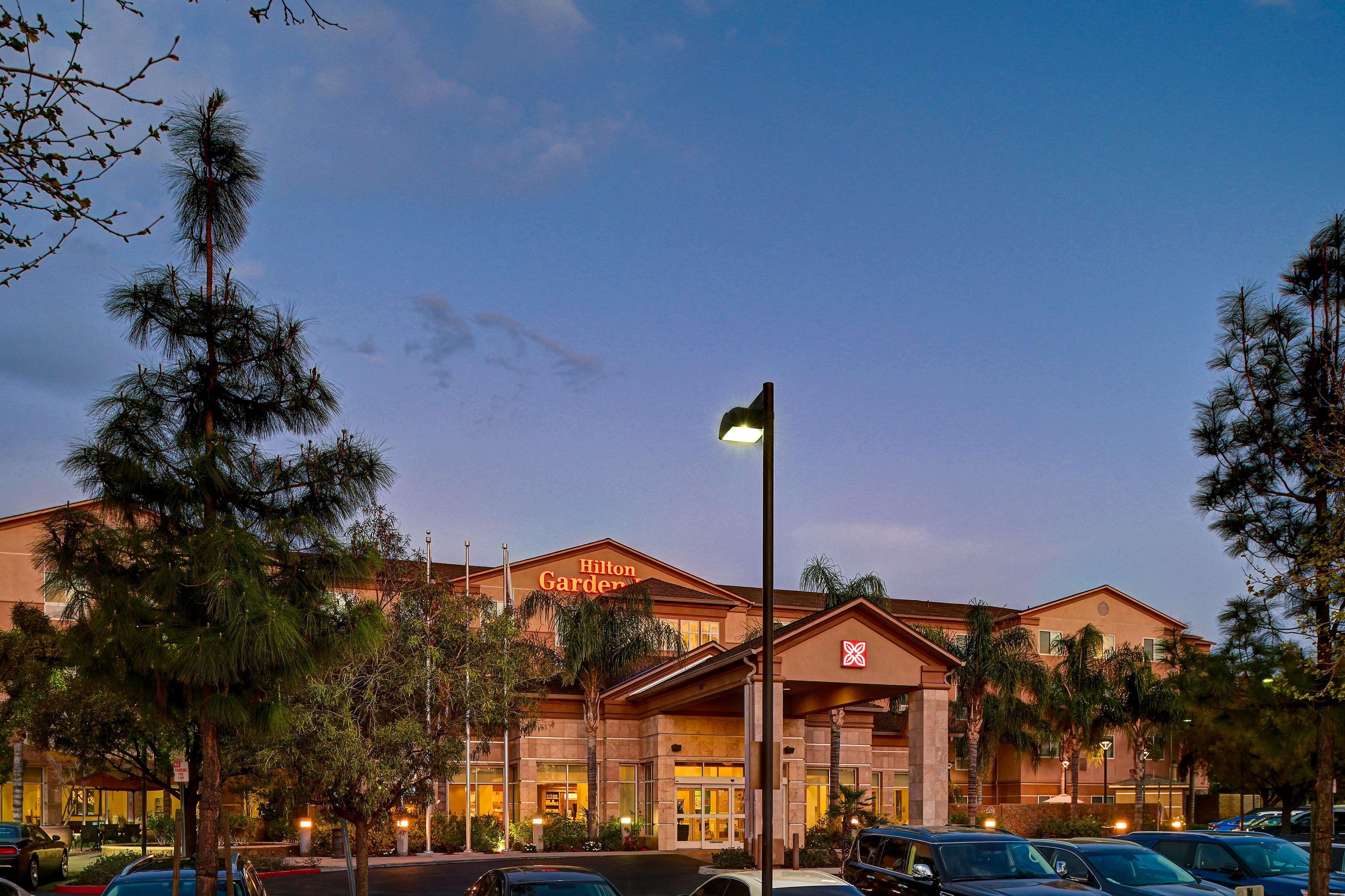 Hilton Garden Inn San Bernardino Zewnętrze zdjęcie