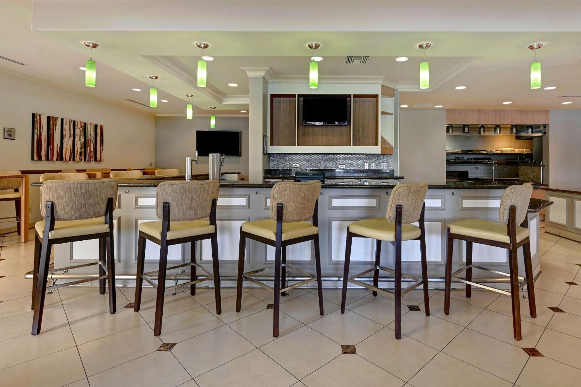 Hilton Garden Inn San Bernardino Zewnętrze zdjęcie
