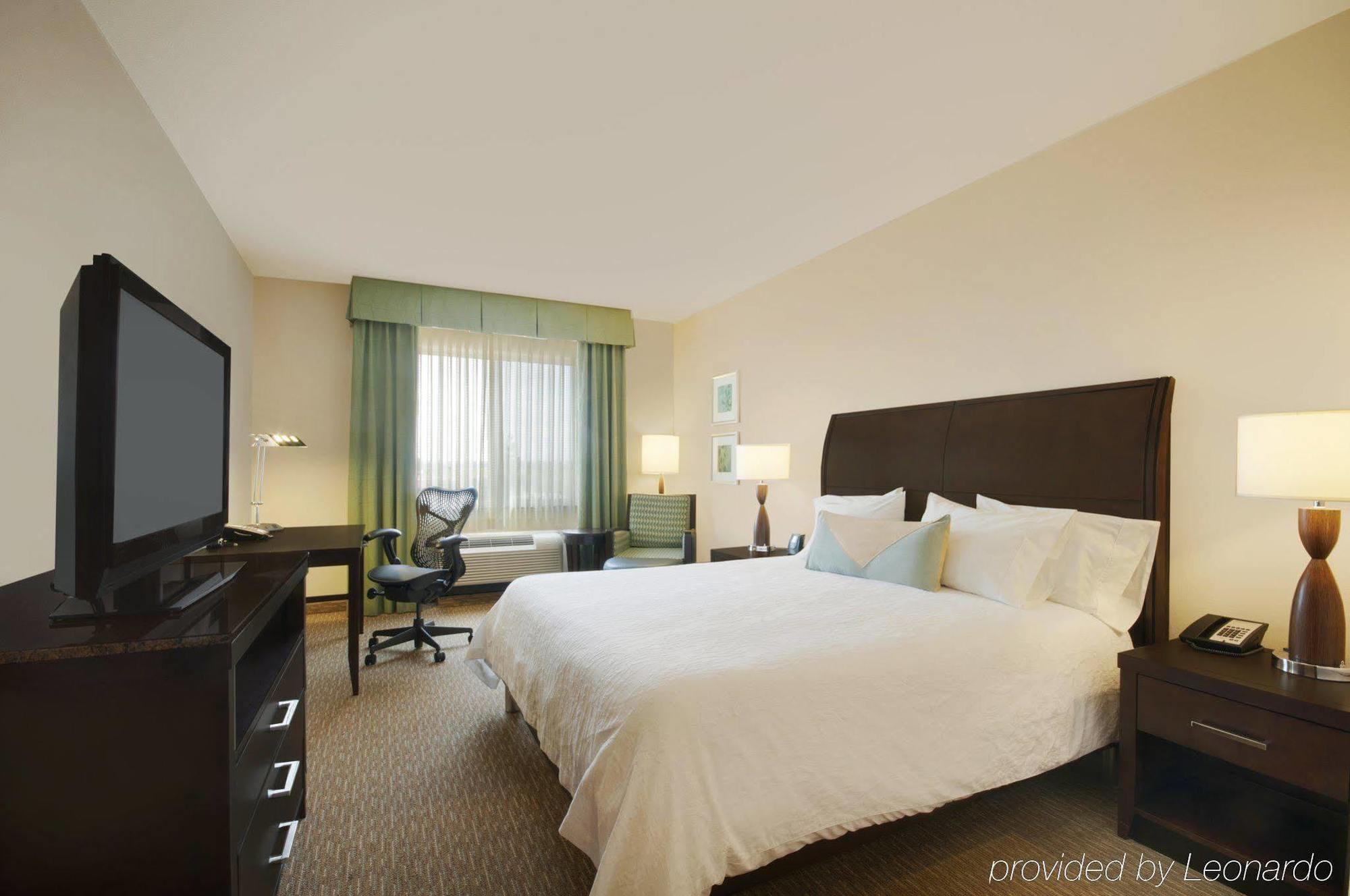 Hilton Garden Inn San Bernardino Pokój zdjęcie